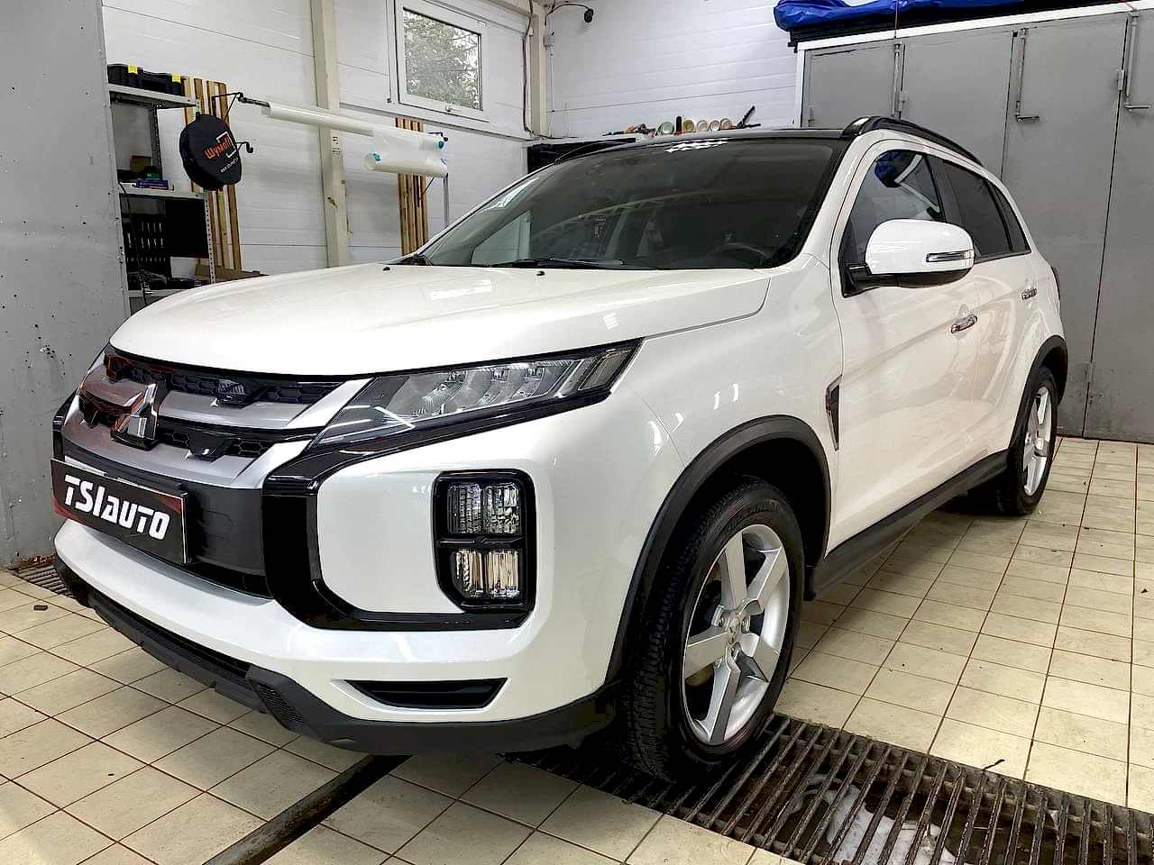 Шумоизоляция Mitsubishi ASX в Астане Шумоизоляция Mitsubishi ASX в Астане